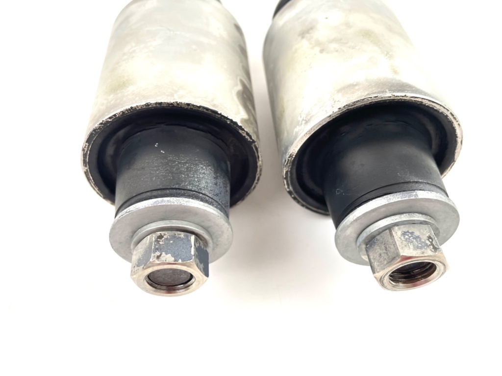 2006 Yamaha 115 HP 4 Stroke Outboard Lower Side Motor Mount Damper 61A-44555-01-94 OEM