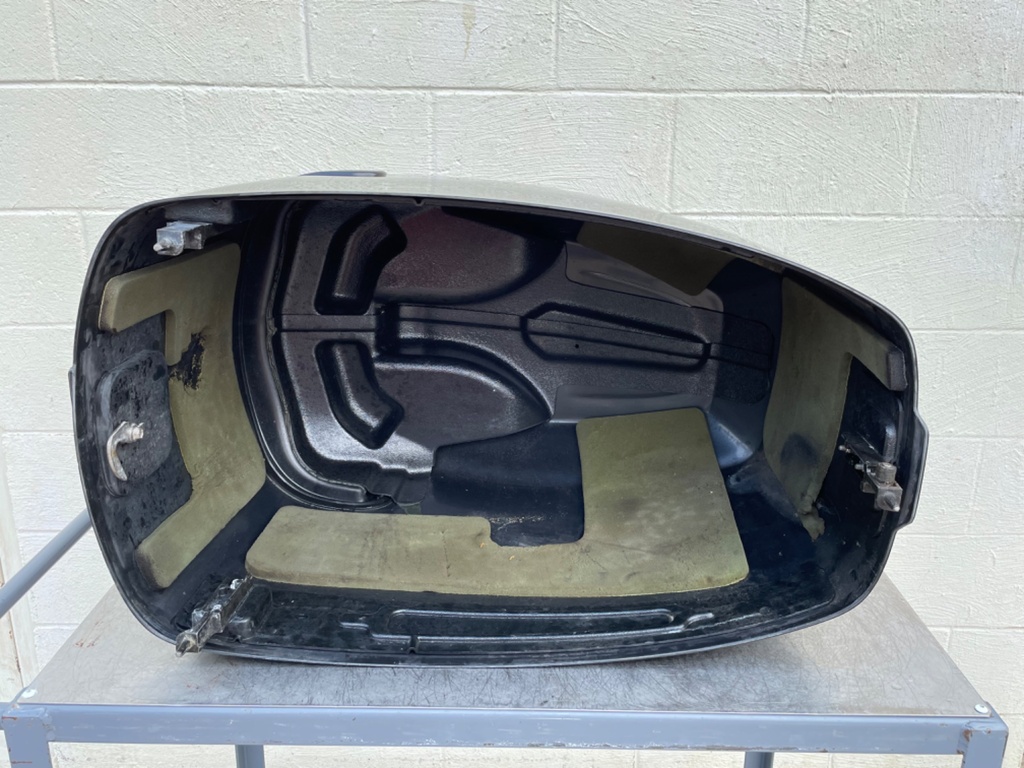 2001 Mercury 150 HP 2 Stroke Outboard Top Cowling 883013T1 OEM