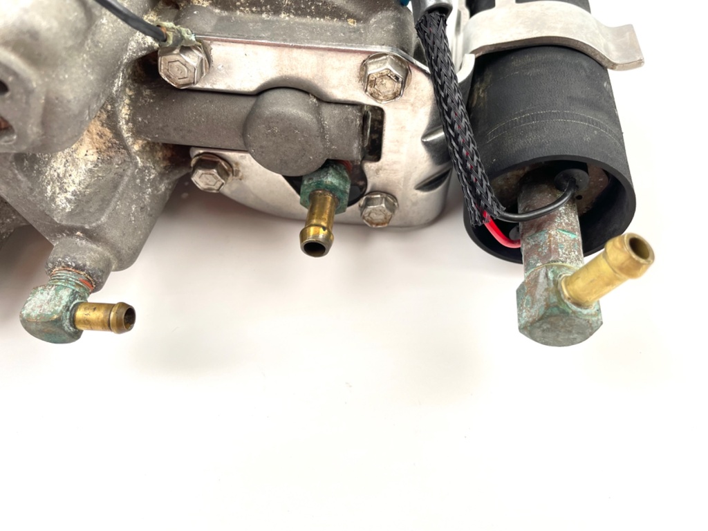 Mercury 135 150 200 HP 2 Stroke Optimax Vapor Separator Tank VST 855432A1