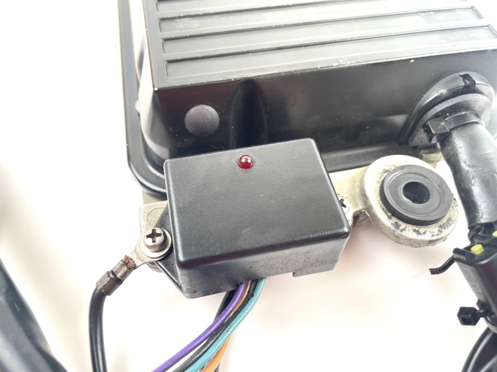 2001 Mercury 200 HP 2 Stroke Engine Control Unit ECU 824003A30 OEM Outboard