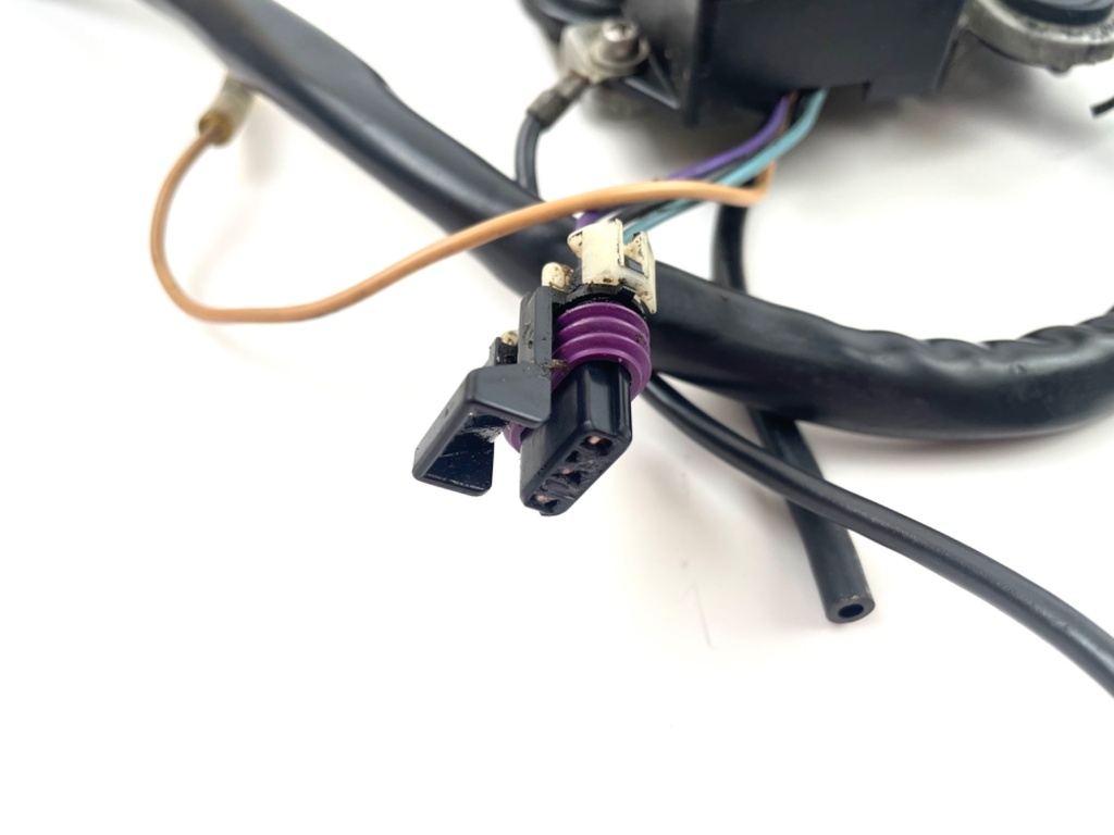 2001 Mercury 200 HP 2 Stroke Engine Control Unit ECU 824003A30 OEM Outboard