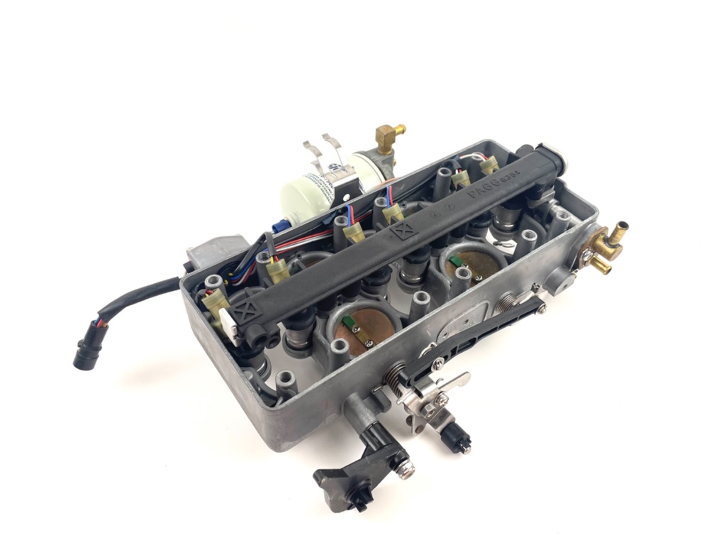 2001 Mercury 200 HP 2 Stroke EFI Fuel Management System 14817A31 OEM Outboard