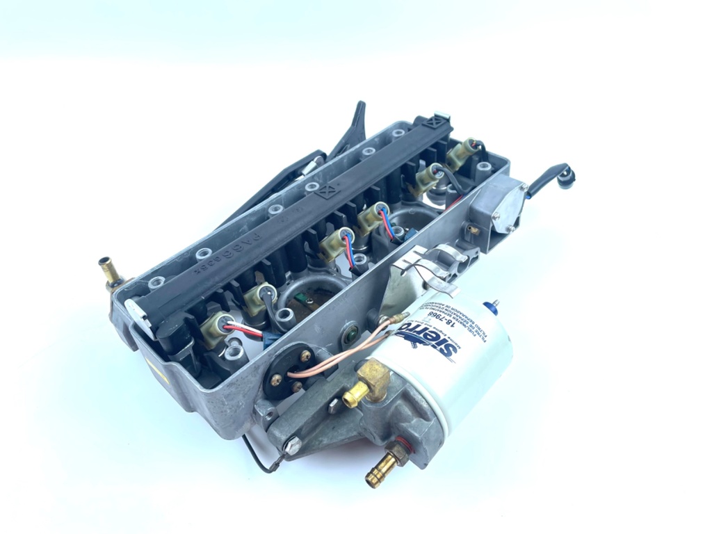 2001 Mercury 200 HP 2 Stroke EFI Fuel Management System 14817A31 OEM Outboard