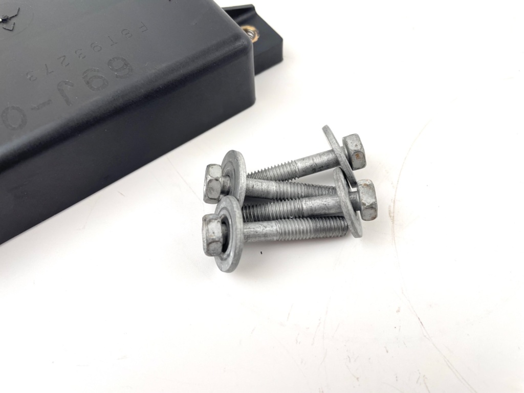 2003 Yamaha 225 HP 4 Stroke ECU Engine Control Unit 69J-8591A-02-00 OEM