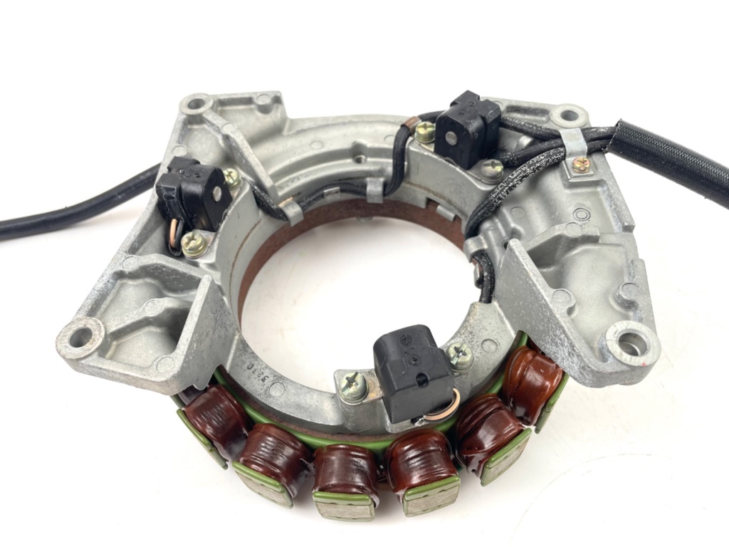 2003 Yamaha 225 HP 4 Stroke Coil Pulser Base Stator Assembly 69J-81460-01-00 OEM