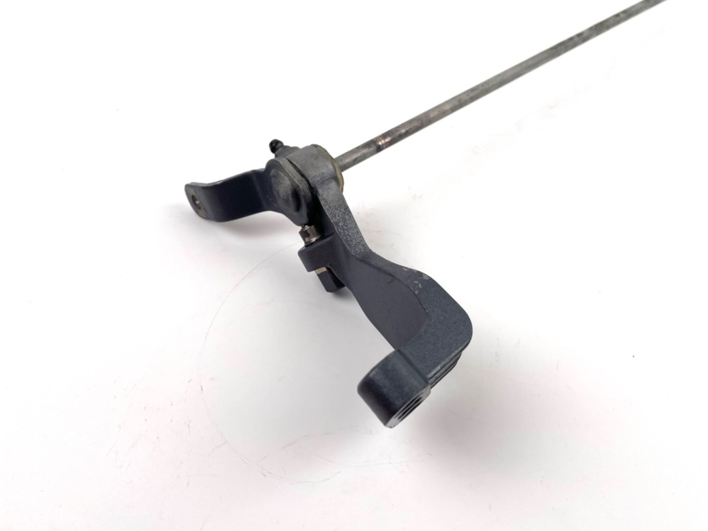 2003 Yamaha 150 HP 2 Stroke Outboard 20" L Shift Shaft 6E5-44120-03-00 OEM