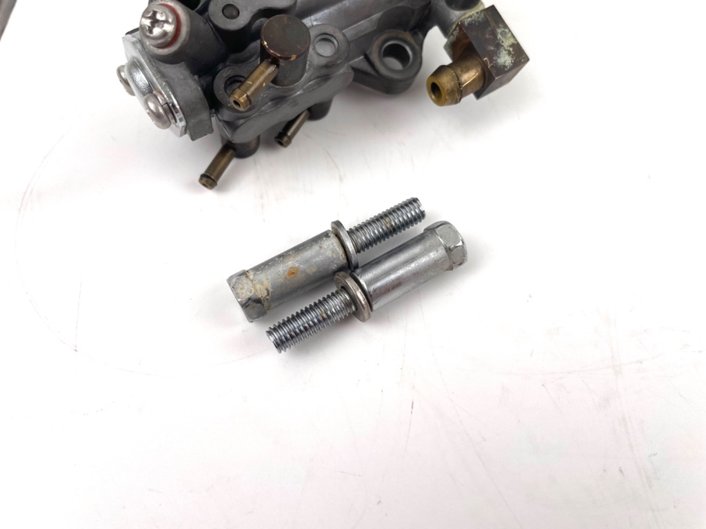 2003 Yamaha 150 HP 2 Stroke Outboard Oil Pump 68H-13200-00-00 OEM