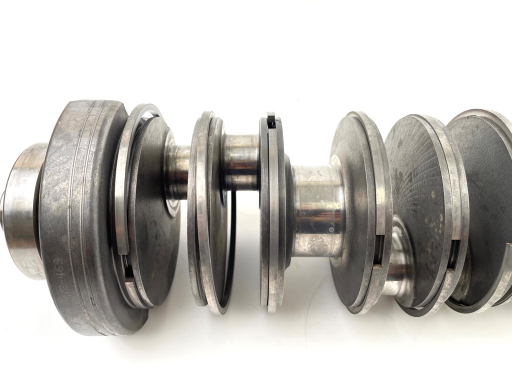 2003 Yamaha 150 HP 2 Stroke Outboard HPDI Crankshaft 68F-11411-01-00 OEM