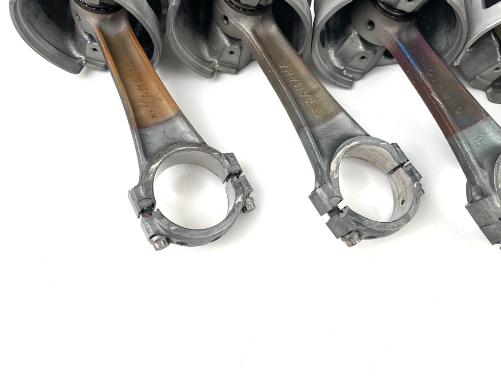 2003 Yamaha 150 HP VZ150 2 Stroke HPDI Piston W/ Connecting Rod Set