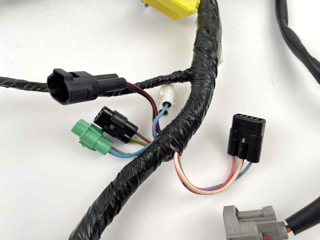 2001 Suzuki 90 HP 4 Stroke Outboard Engine Wire Harness 36610-90J00 OEM