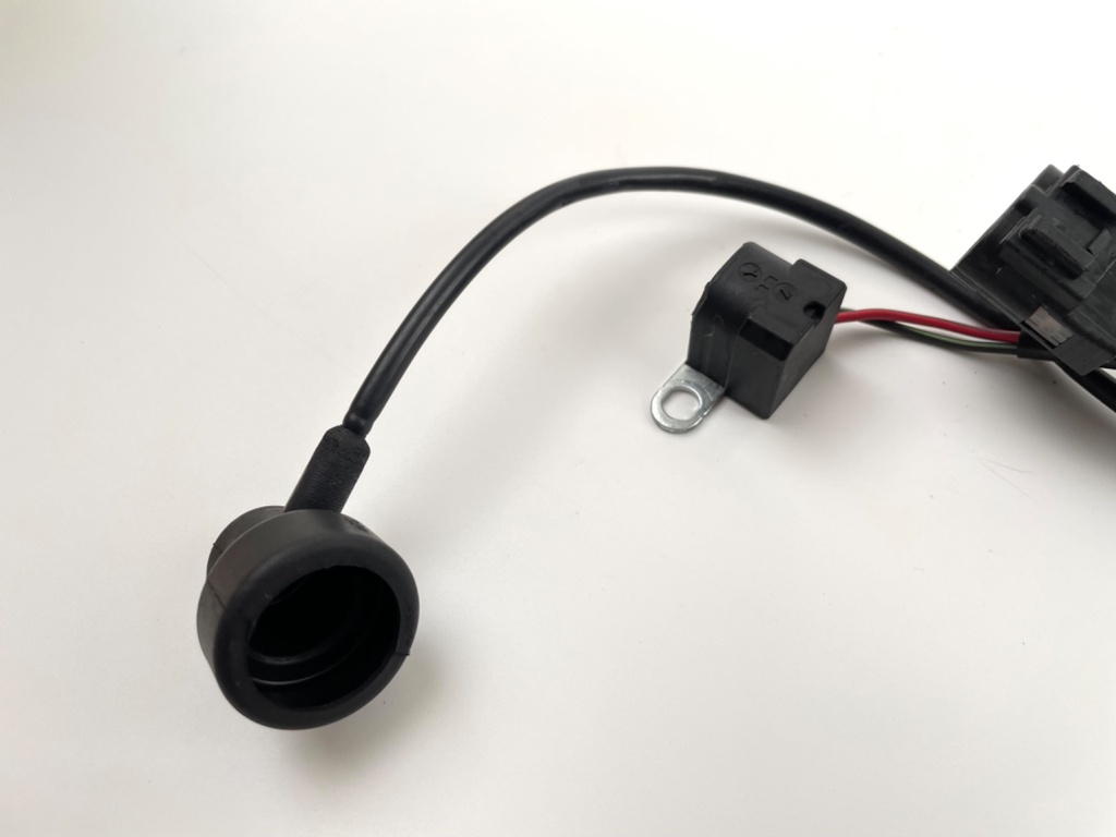 2001 Suzuki 90 HP 4 Stroke Outboard Engine Wire Harness 36610-90J00 OEM