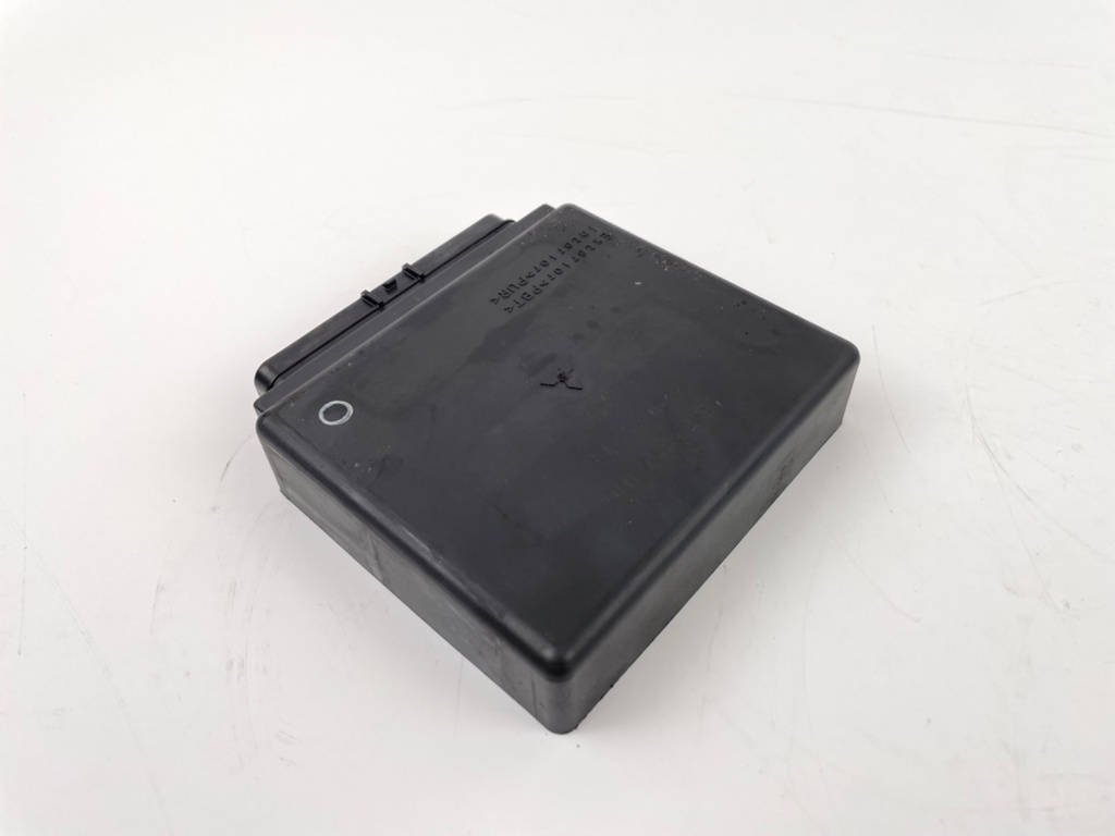 2001 Suzuki 90 HP 4 Stroke Outboard Engine Control Unit ECU 33920-90J94 448 Hours