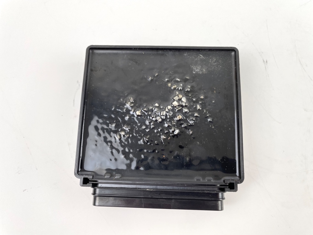 2001 Suzuki 90 HP 4 Stroke Outboard Engine Control Unit ECU 33920-90J94 448 Hours