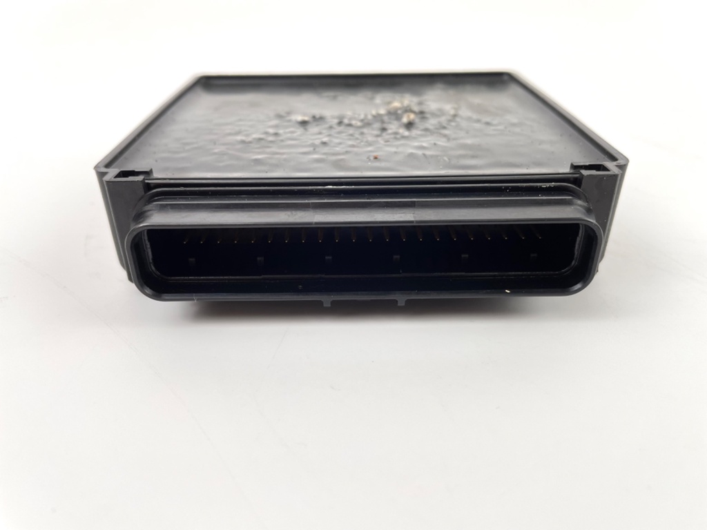 2001 Suzuki 90 HP 4 Stroke Outboard Engine Control Unit ECU 33920-90J94 448 Hours