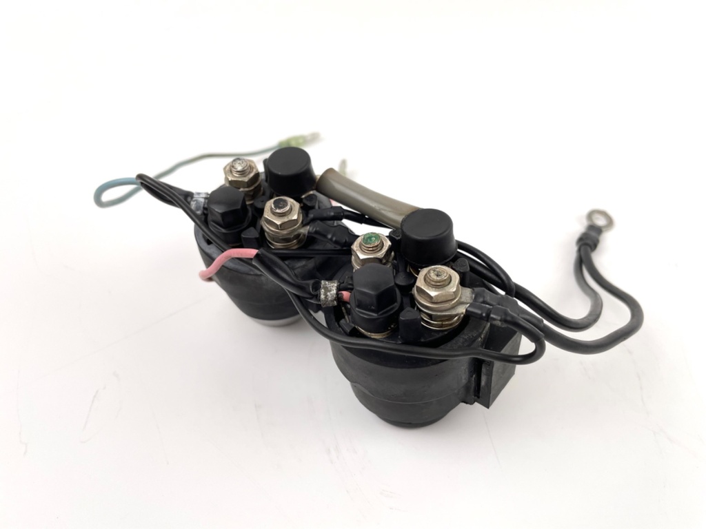 2001 Suzuki 90 HP 4 Stroke Outboard Trim Tilt Relay 38410-94552 OEM