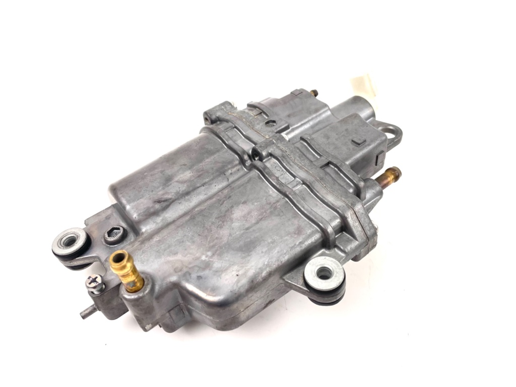 Suzuki DF 90 100 115 140 HP Outboard VST Fuel Vapor Separator 15600-90J00