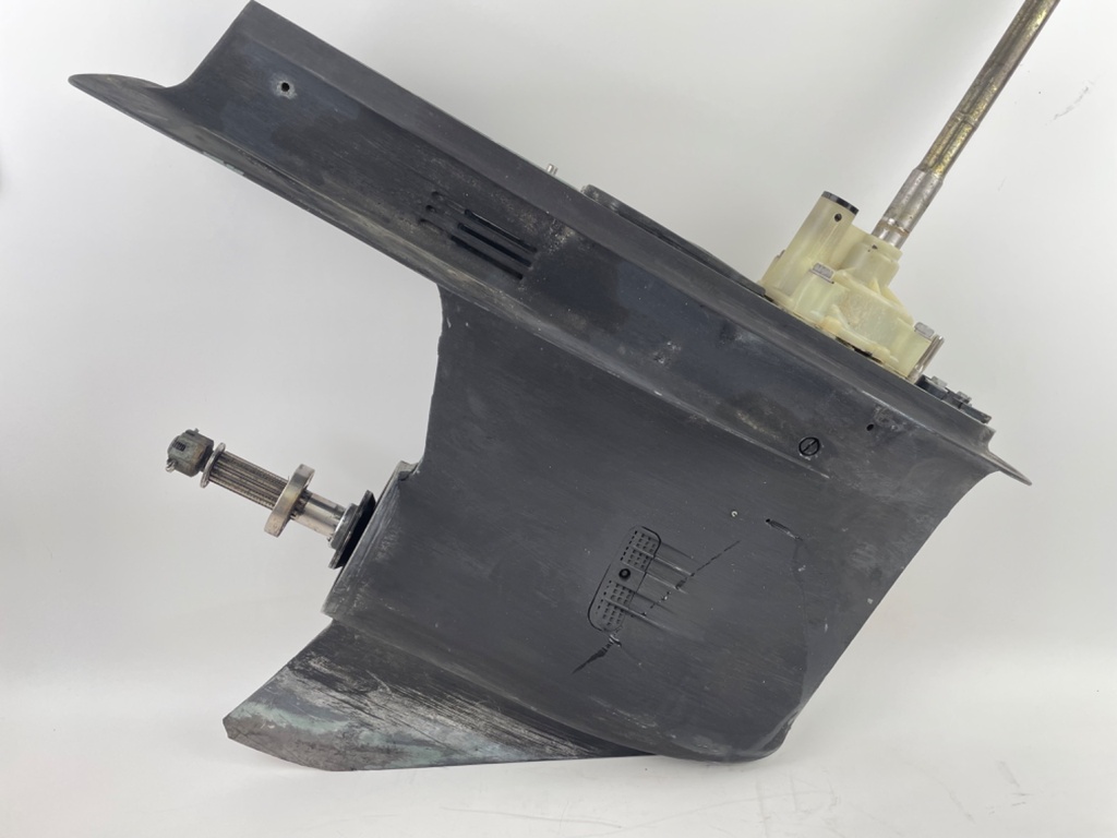 69J-45300-21-8D Yamaha 200 225 HP 25" XL Lower Unit Gear Case RH 2002-2015