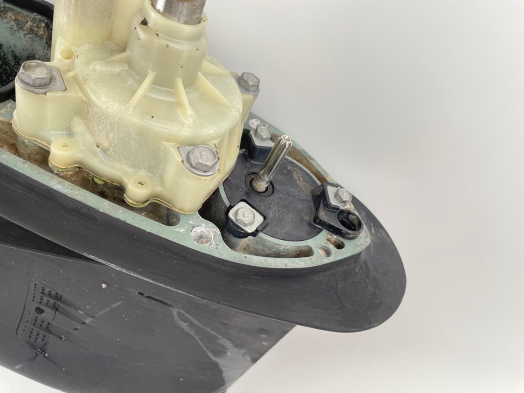 69J-45300-21-8D Yamaha 200 225 HP 25" XL Lower Unit Gear Case RH 2002-2015