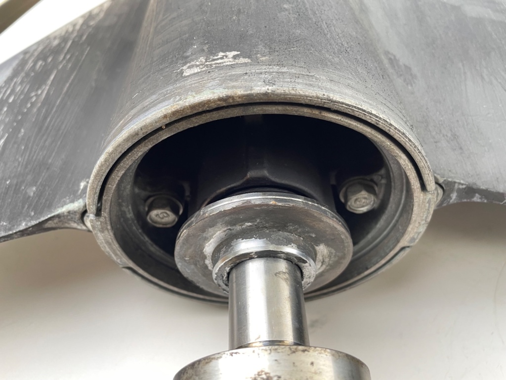 69J-45300-21-8D Yamaha 200 225 HP 25" XL Lower Unit Gear Case RH 2002-2015