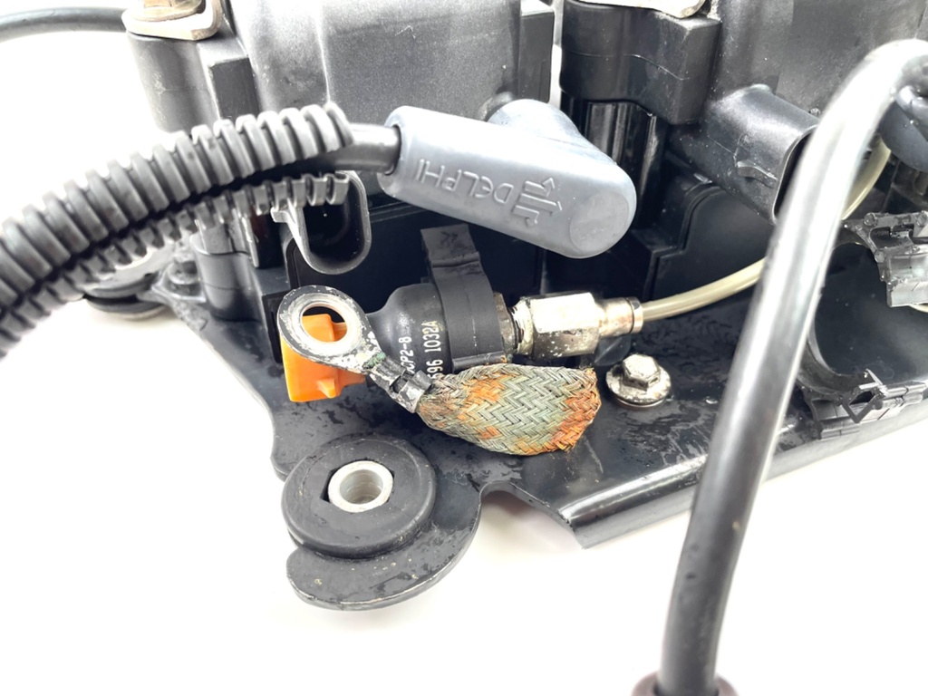 2001 Mercury 150 HP 2 Stroke Optimax Ignition Coil Set 856991A1 OEM