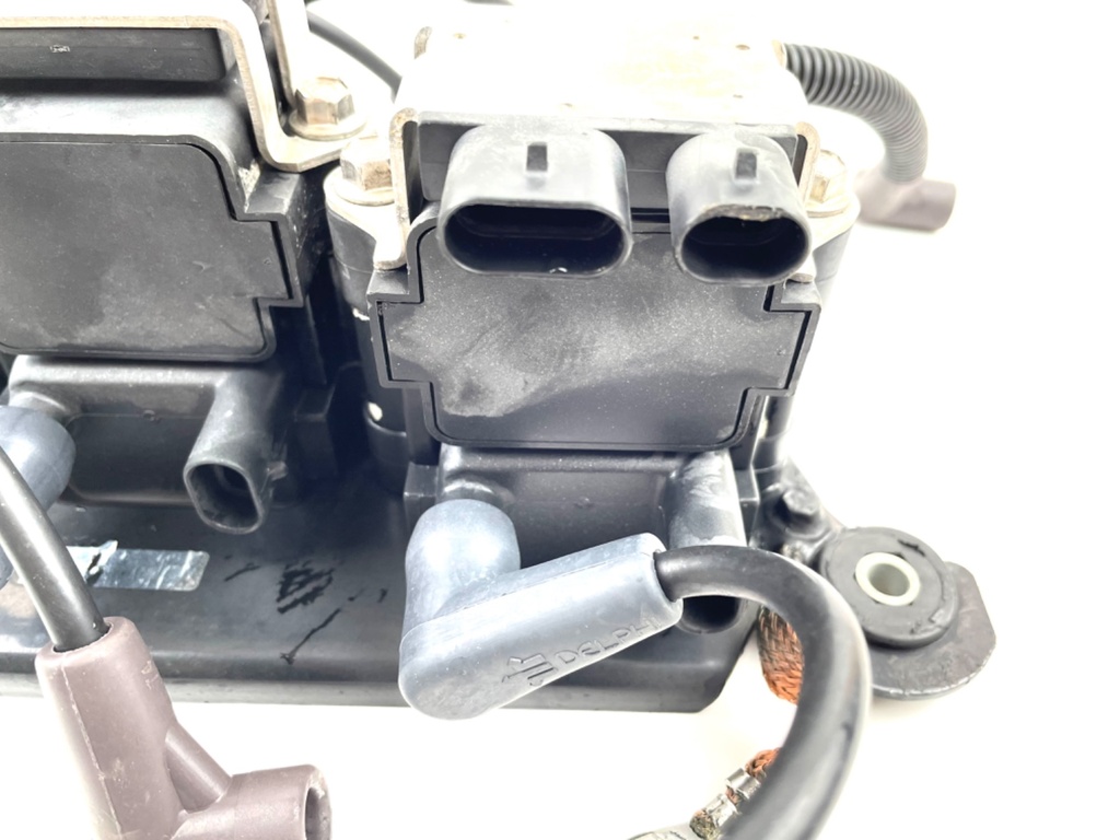 2001 Mercury 150 HP 2 Stroke Optimax Ignition Coil Set 856991A1 OEM