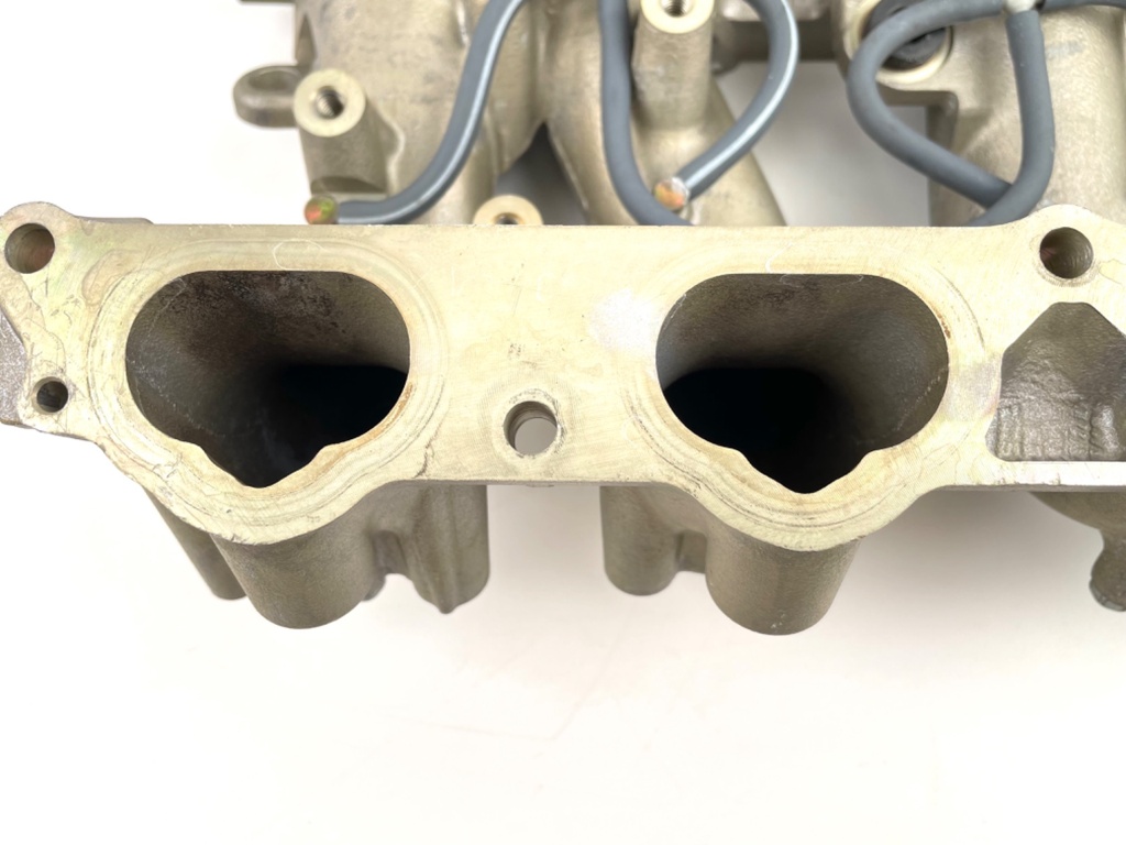 2001-2010 Yamaha 115HP 4 Stroke Outboard Intake Manifold & Throttle Body Setup