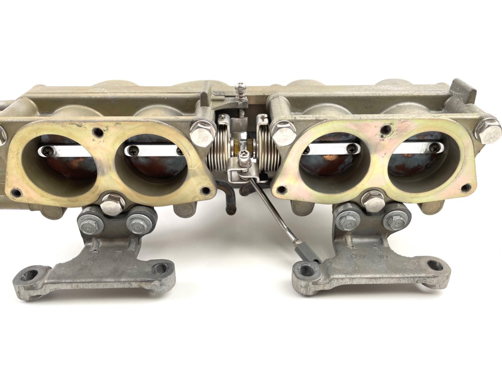 2001-2010 Yamaha 115HP 4 Stroke Outboard Intake Manifold & Throttle Body Setup