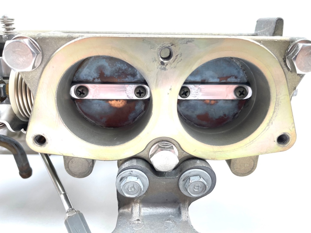 2001-2010 Yamaha 115HP 4 Stroke Outboard Intake Manifold & Throttle Body Setup