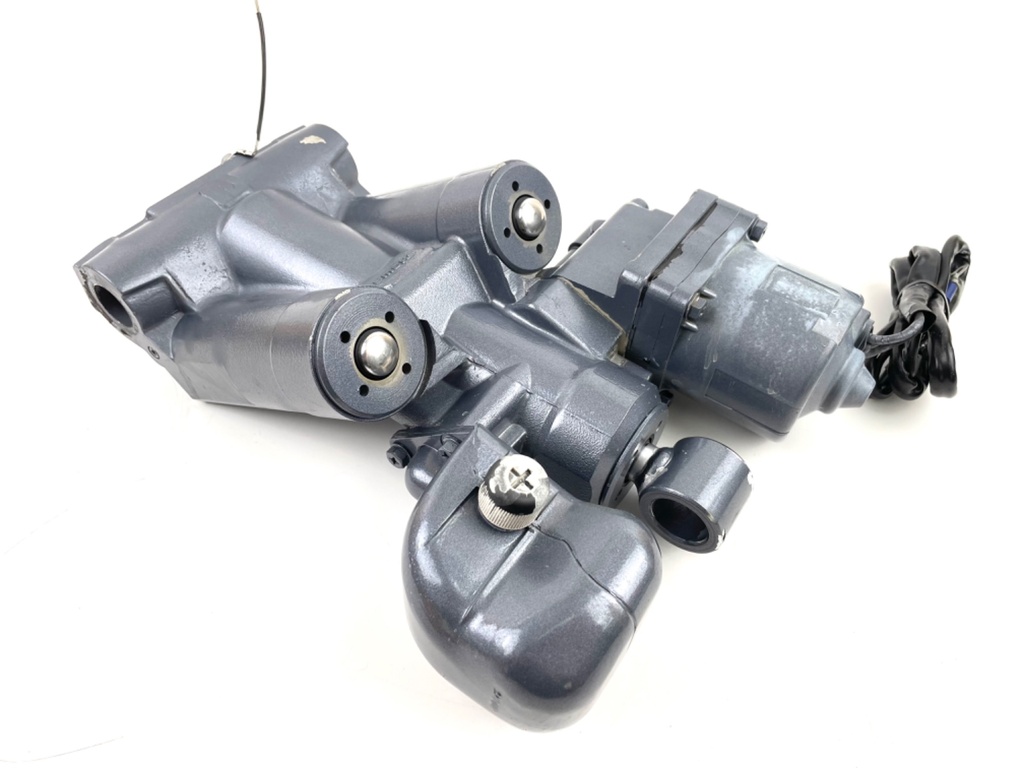 2006 Yamaha 115 HP 4 Stroke Power Trim Tilt Unit 68V-43800-03-4D OEM Outboard