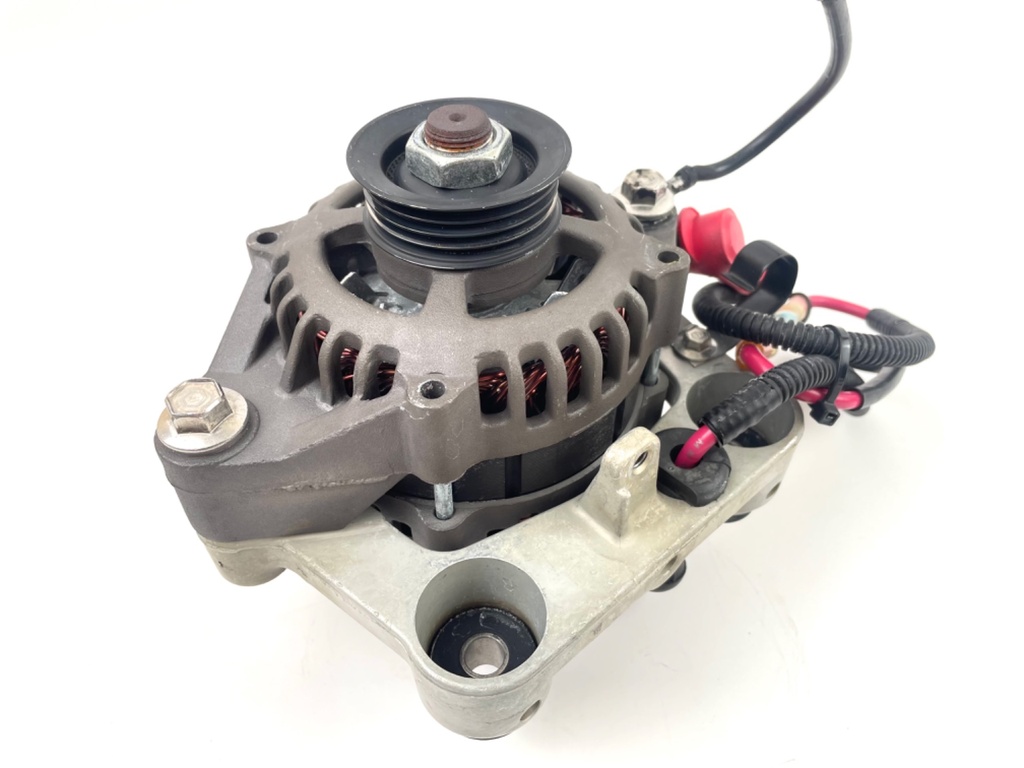 2015 Mercury 250 HP ProXs 2 Stroke Outboard Alternator 881247A1 OEM