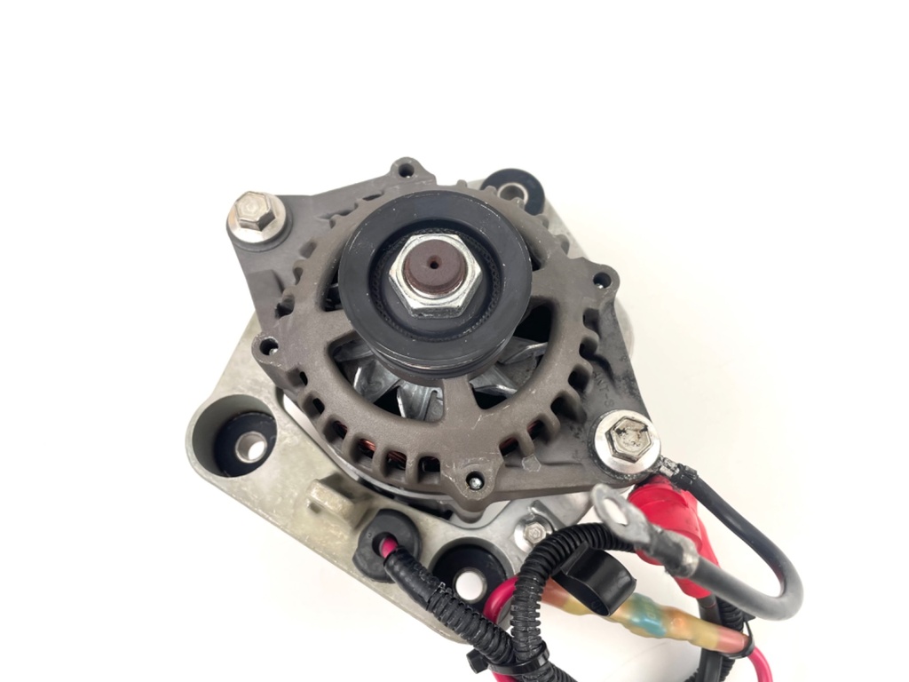2015 Mercury 250 HP ProXs 2 Stroke Outboard Alternator 881247A1 OEM