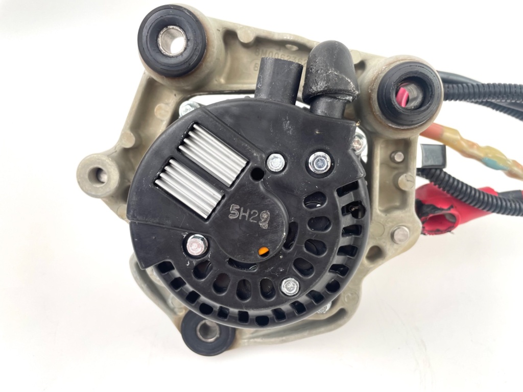 2015 Mercury 250 HP ProXs 2 Stroke Outboard Alternator 881247A1 OEM