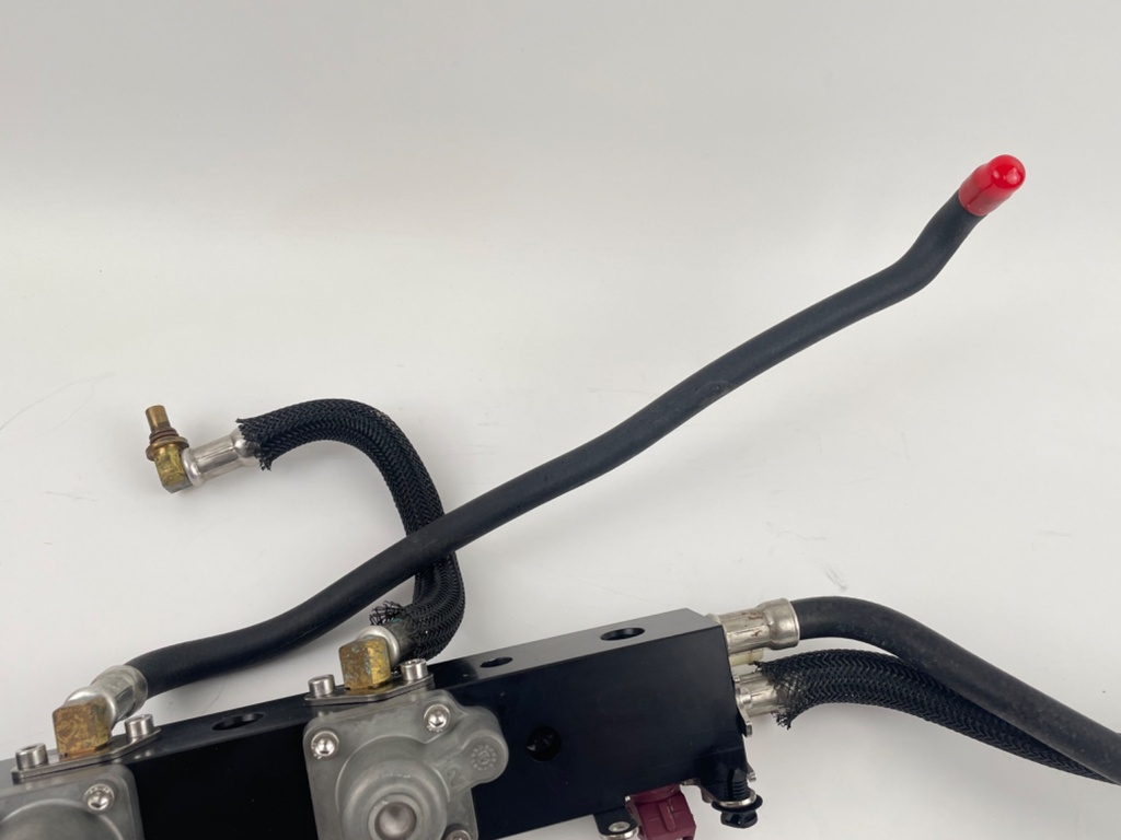 2015 Mercury 250 HP 2 Stroke Outboard Fuel Injector Set W/ Rail 884433T15 OEM