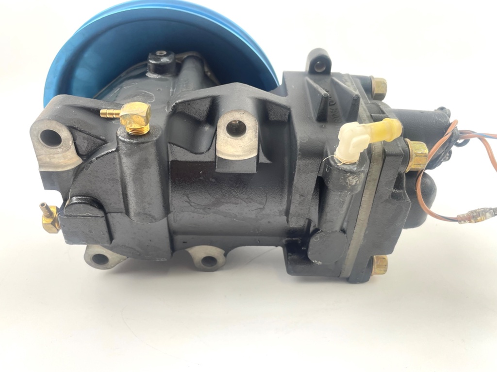 2015 Mercury 250 HP 2 Stroke Outboard Air Compressor Assembly 828123T31 OEM