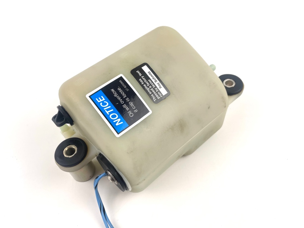 2015 Mercury 250 HP 2 Stroke Outboard Oil Tank 884525T1 OEM