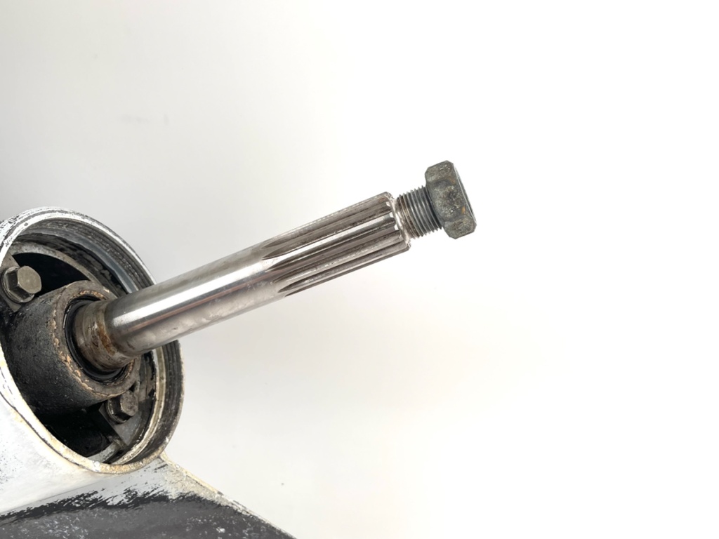 2000 Johnson 225 HP 2 Stroke Outboard 25" XL Lower Unit Gear Case 5009308