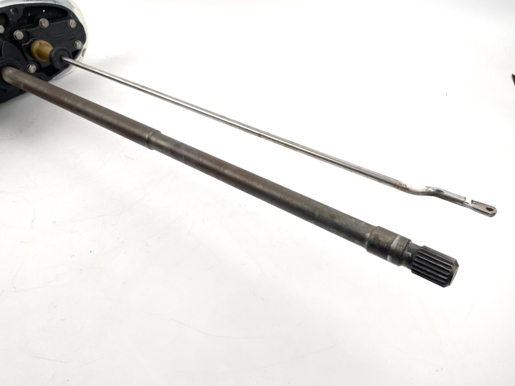 2000 Johnson 225 HP 2 Stroke Outboard 25" XL Lower Unit Gear Case 5009308