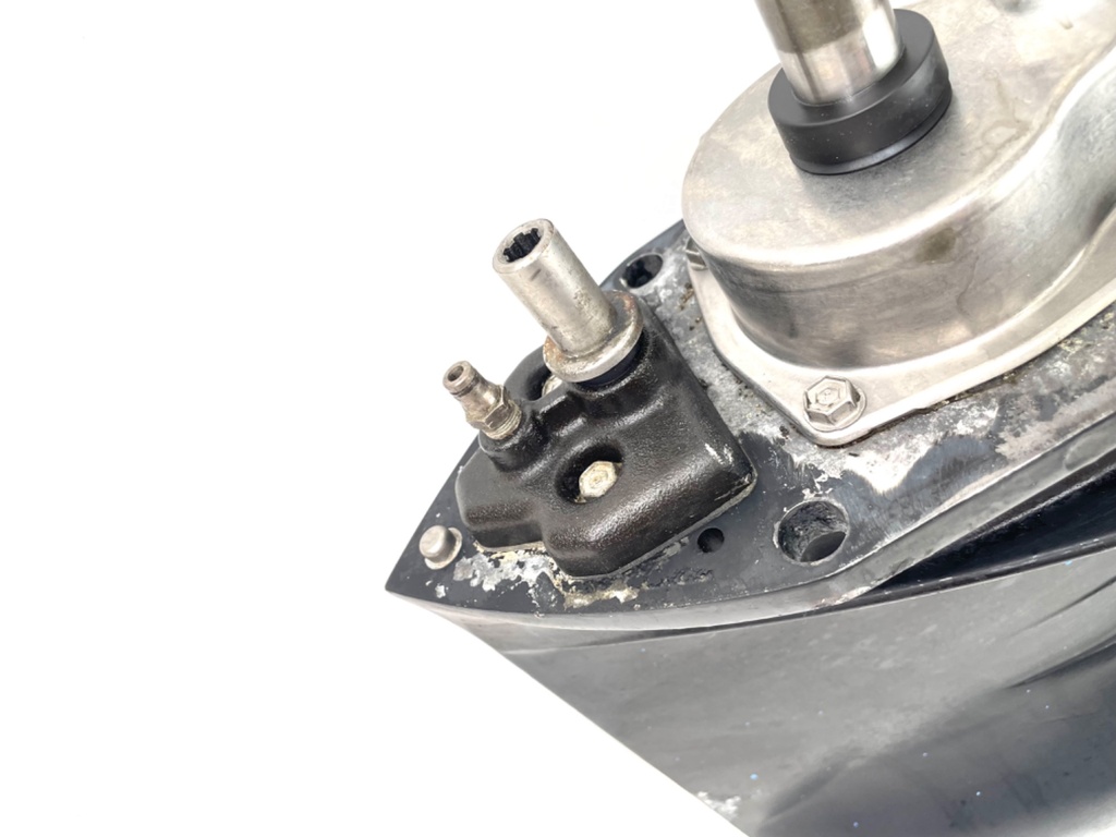 Mercury 200 225 250 HP 2 Stroke Optimax 3.0L XXL Lower Unit Gear Case 859399T15