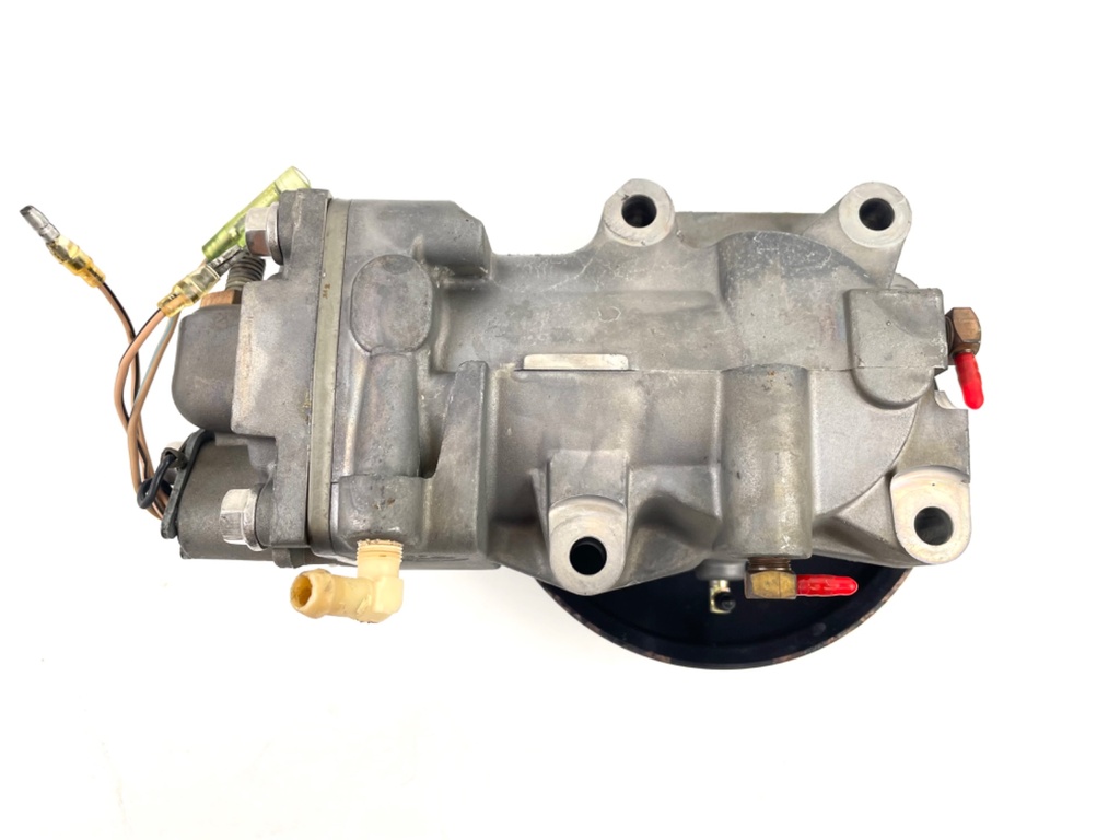 2001 Mercury 225 HP 2 Stroke Outboard Air Compressor Assembly 828123T15 OEM