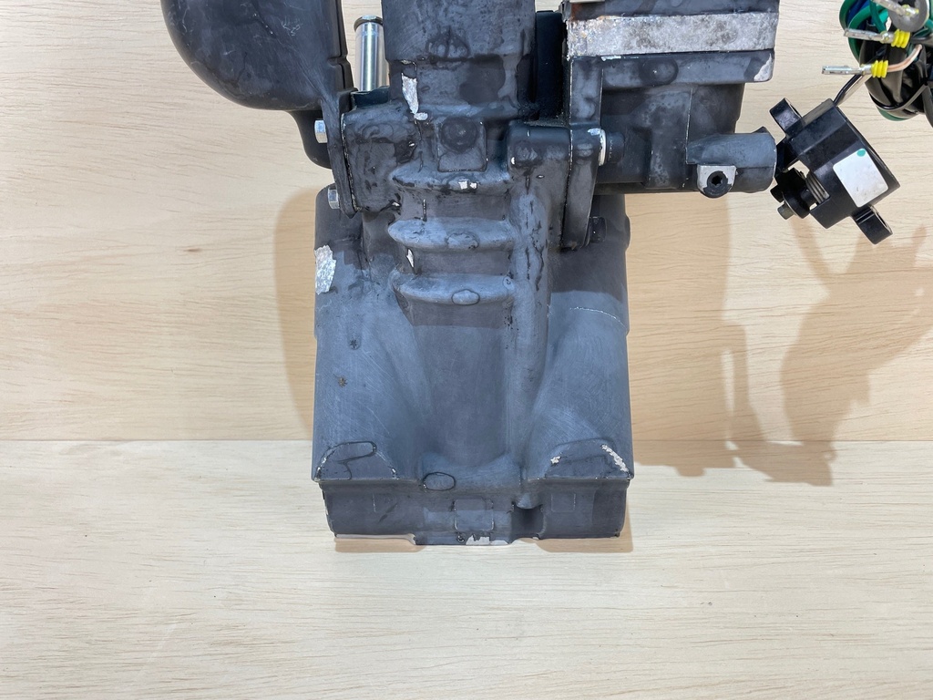 2004 Evinrude Etec 90HP Trim & Tilt Assembly Unit 5005114