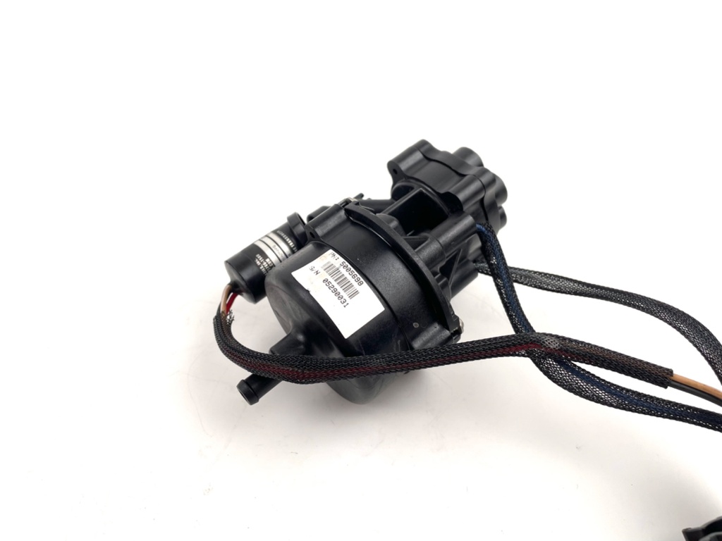 2006 Evinrude 225 HP 2 Stroke Outboard Oil Pump 5007019 OEM