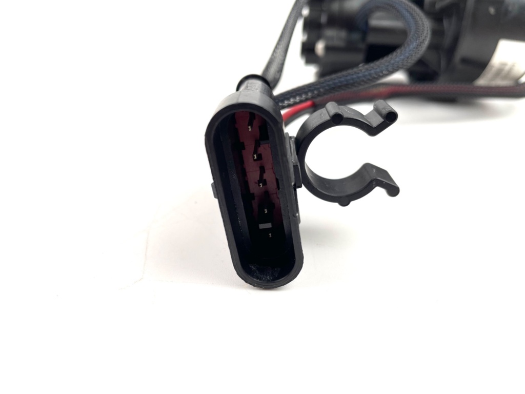 2006 Evinrude 225 HP 2 Stroke Outboard Oil Pump 5007019 OEM