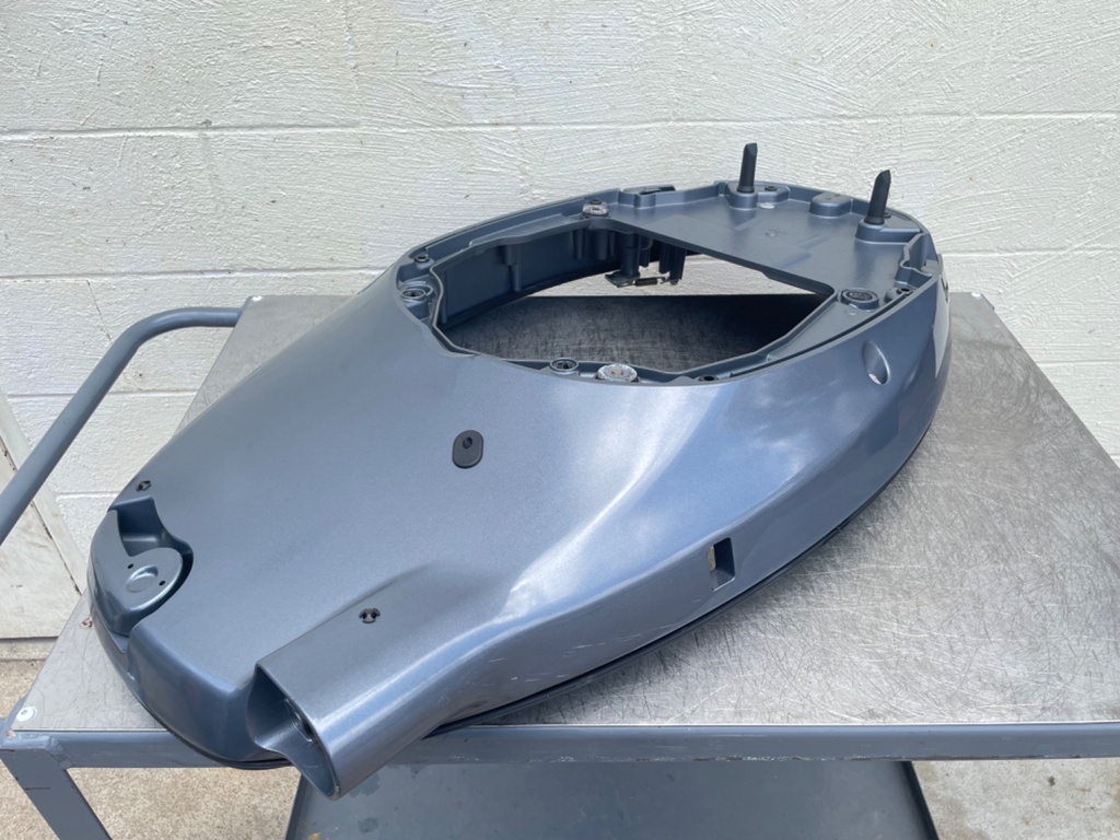 2016 Yamaha 150 HP 4 Stroke Outboard Bottom Cowling Pan 63P-42710-10-8D OEM