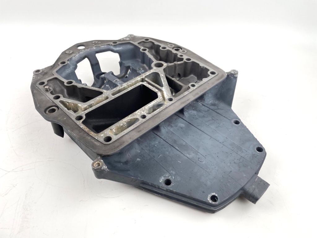 2016 Yamaha 150 HP 4 Stroke Outboard Exhaust Guide 63P-41137-04-CA OEM