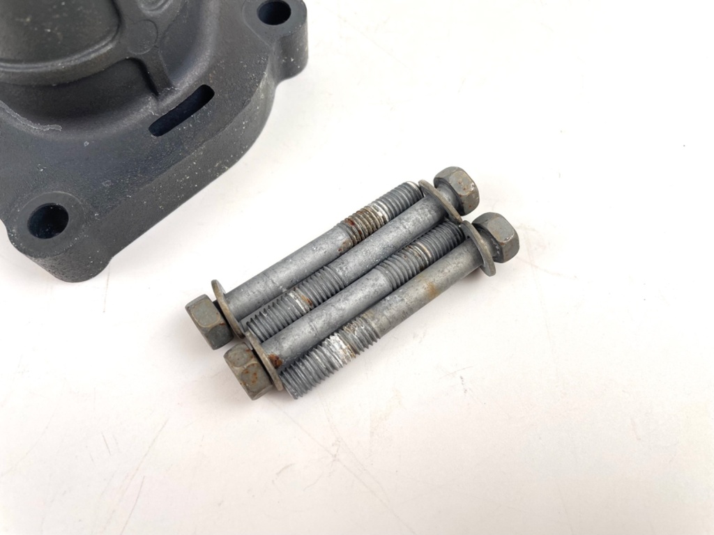 2016 Yamaha 150 HP 4 Stroke Outboard Exhaust Manifold Extension 63P-41131-01-9S