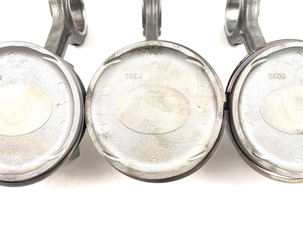 2016 Yamaha 150 HP 4 Stroke Outboard Piston W/ Connecting Rod Set 63P-11631-10-93