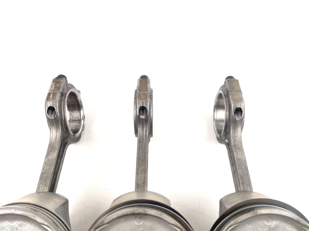 2016 Yamaha 150 HP 4 Stroke Outboard Piston W/ Connecting Rod Set 63P-11631-10-93