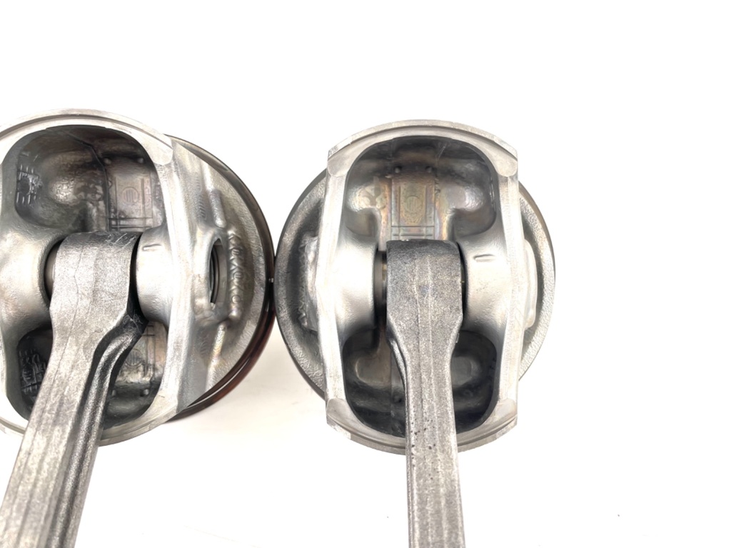 2016 Yamaha 150 HP 4 Stroke Outboard Piston W/ Connecting Rod Set 63P-11631-10-93