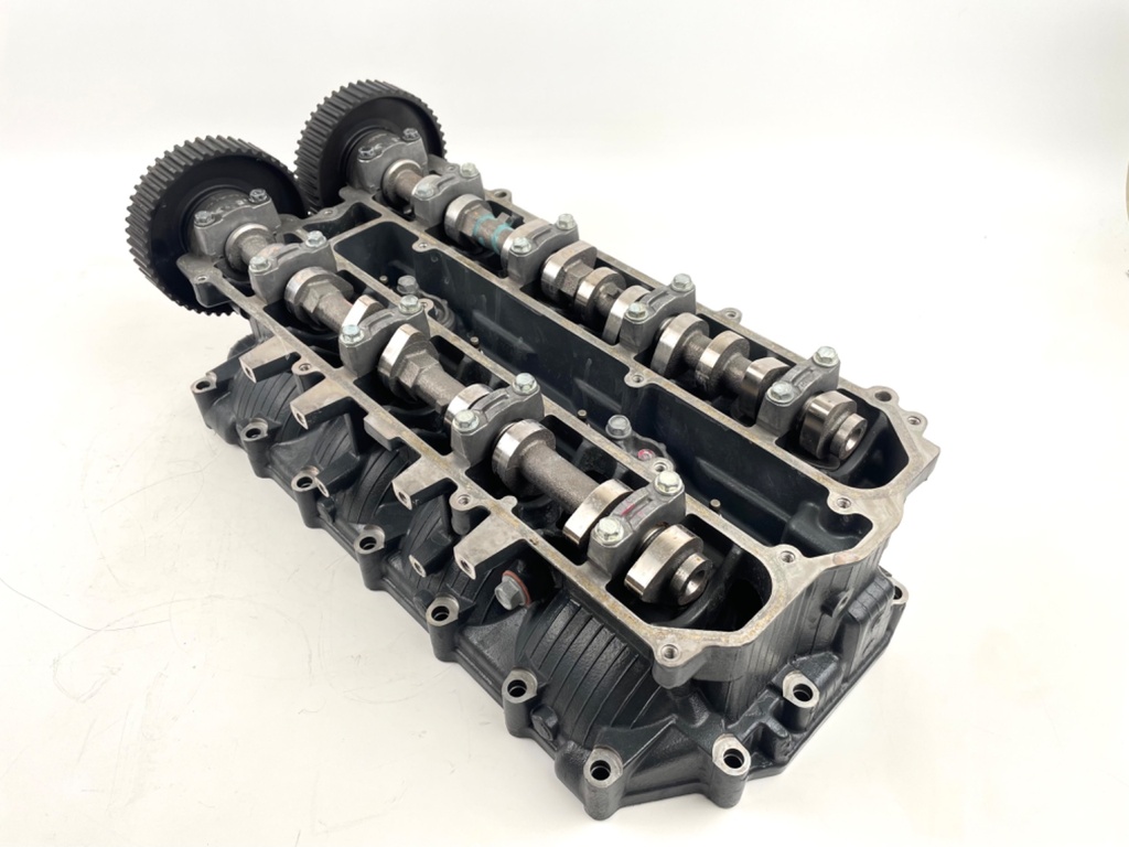 2016 Yamaha 150 HP 4 Stroke Outboard Cylinder Head 63P-W009A-04-9S OEM