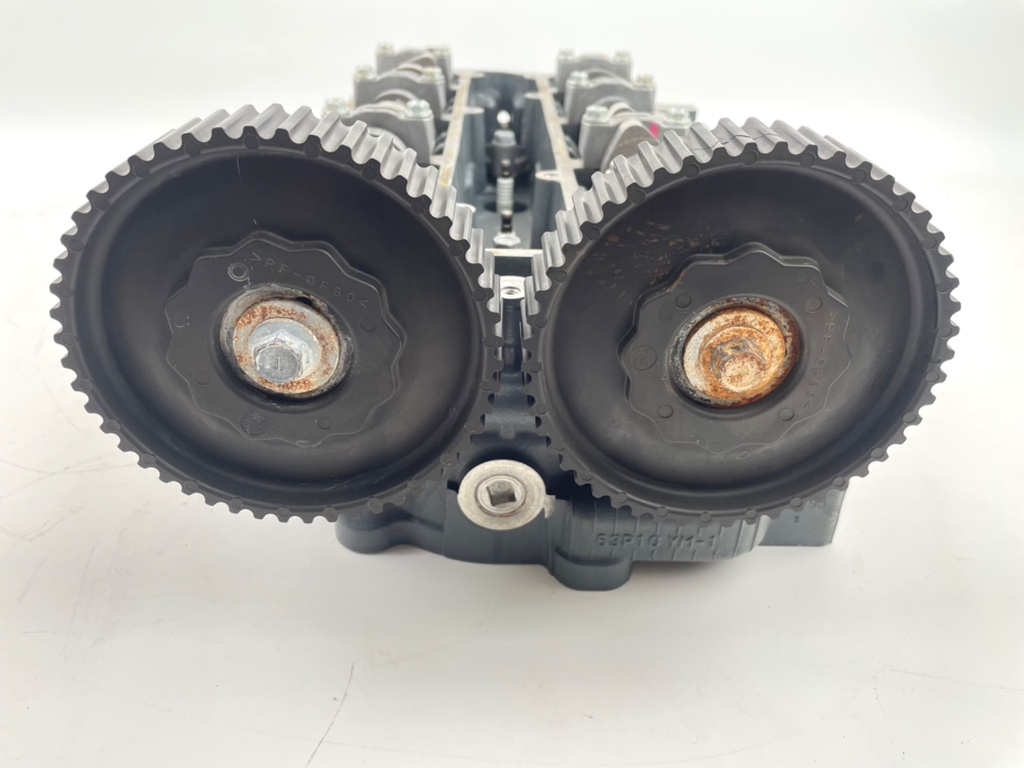 2016 Yamaha 150 HP 4 Stroke Outboard Cylinder Head 63P-W009A-04-9S OEM